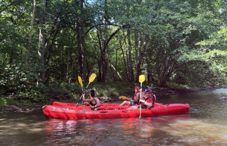 Canoë cure enfant